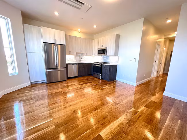 95 Prescott Street - 01